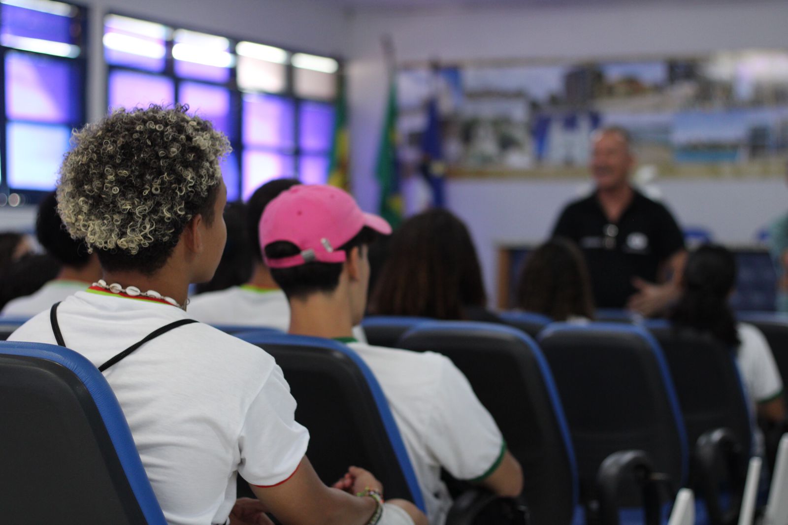 Alunos do Instituto Federal da Bahia (IFBA) fazem visita técnica à Facape