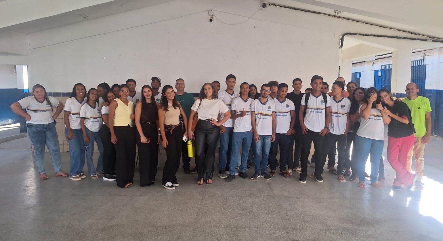 Projeto de Extensão da Facape promove debate sobre cooperativismo em escola da Zona Rural de Petrolina